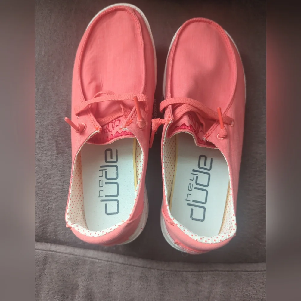 Hey Dude Women's - Wendy Inca Poppy Red Size 6 -New with Tags